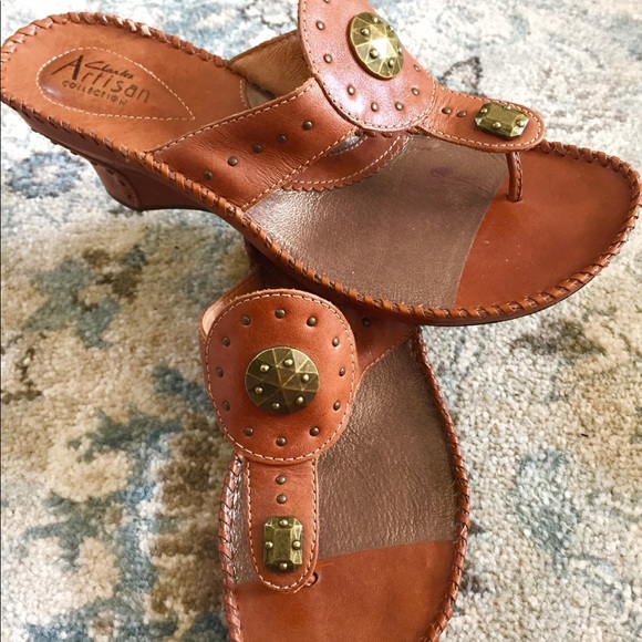 Shoes - Picture 4 of 8